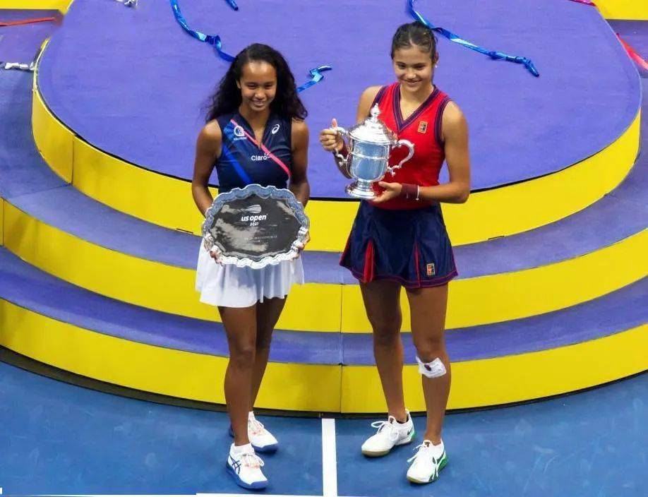 英格兰在比 英格兰在比